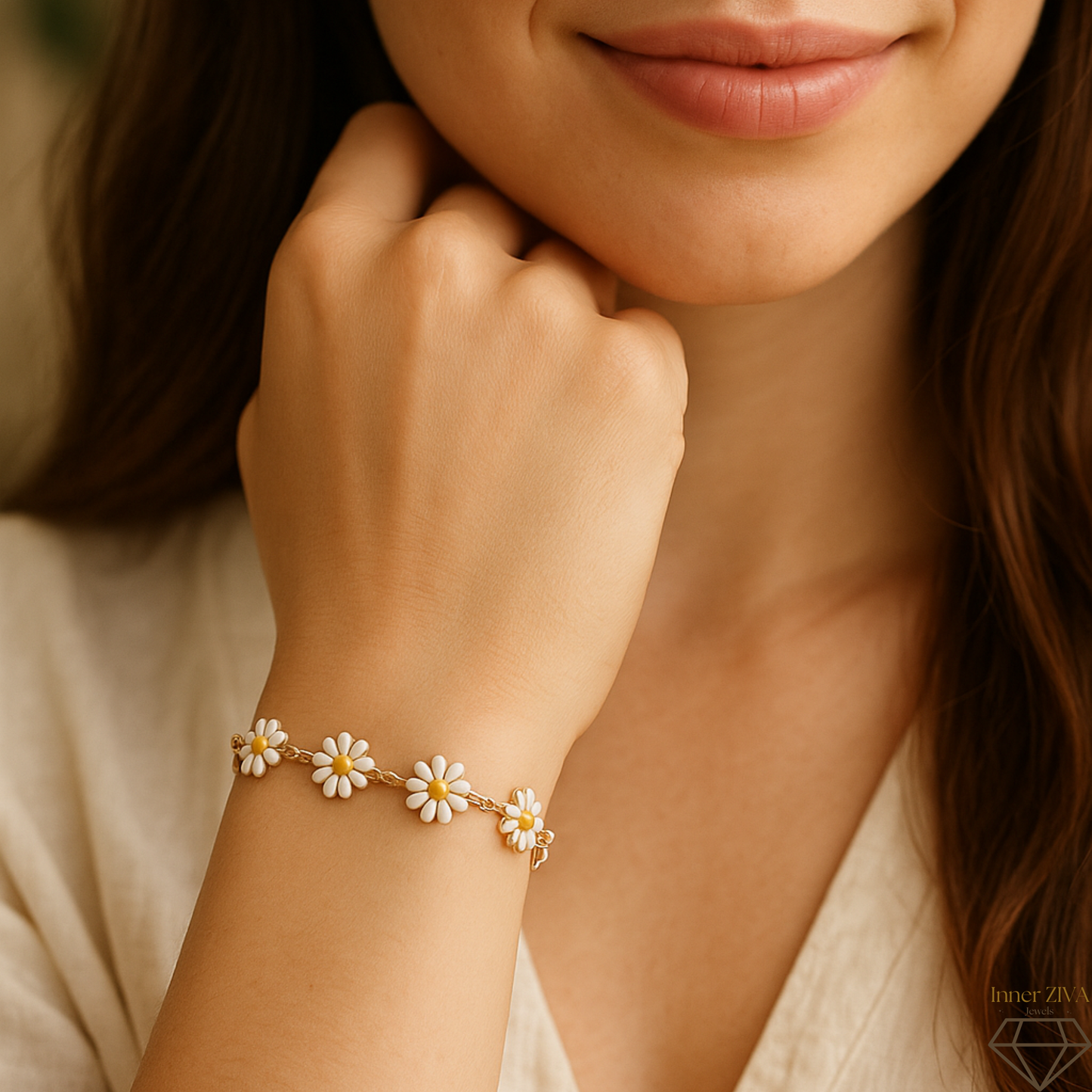 Daisy Bloom Gold Bracelet