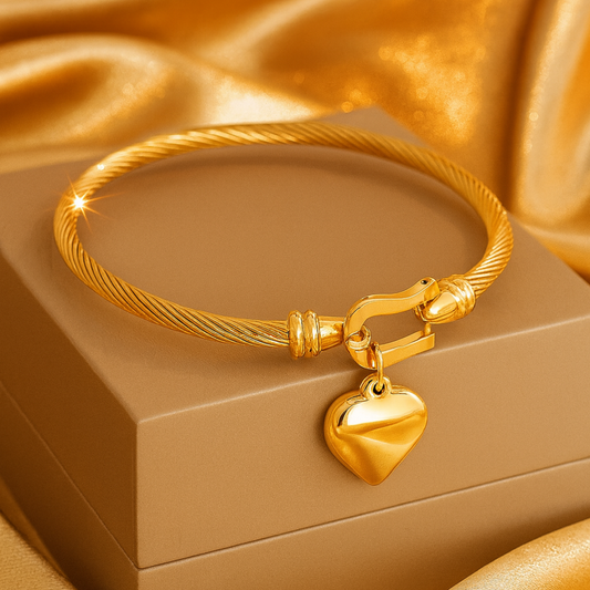 18K Gold Plated Heart Charm Bangle Bracelet