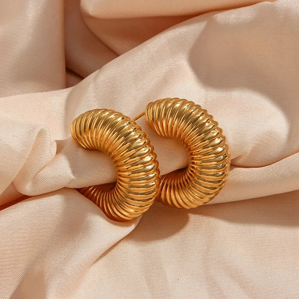 MamacitaSlay 316L Stainless Steel Smooth Ribbed C Shaped Earrings 18K Gold Plated Waterproof Jewelry For Women Everyday Wear