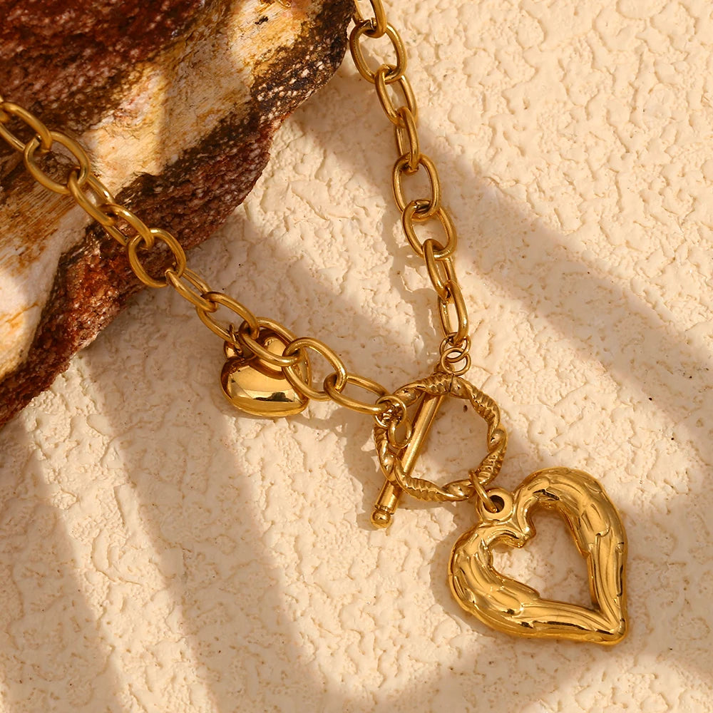 MamacitaSlay 18K Gold Plated Stainless Steel OT Buckle Heart Pendant Necklace Party Creative Waterproof Jewelry High Quality