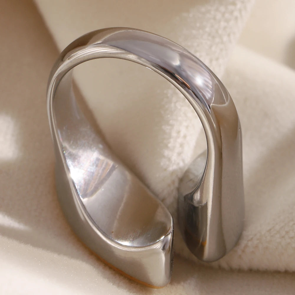MamacitaSlay 316L Stainless Steel Two Tone Asymmetric Oval Opening Ring Party Waterproof Jewelry Women's Unique Cool Ring Gift