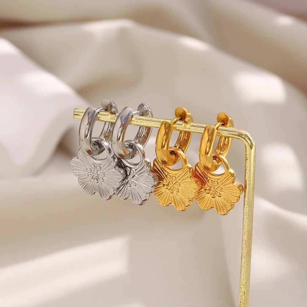 MamacitaSlay 316L Stainless Steel Flower Hoop Earrings 18K Gold Plated Waterproof Jewelry Women's Elegant Statement Earrings