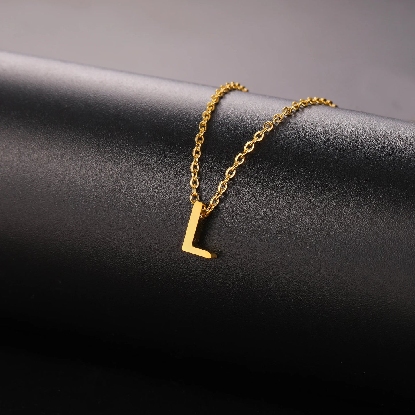 Unift Family Initial Name Necklace