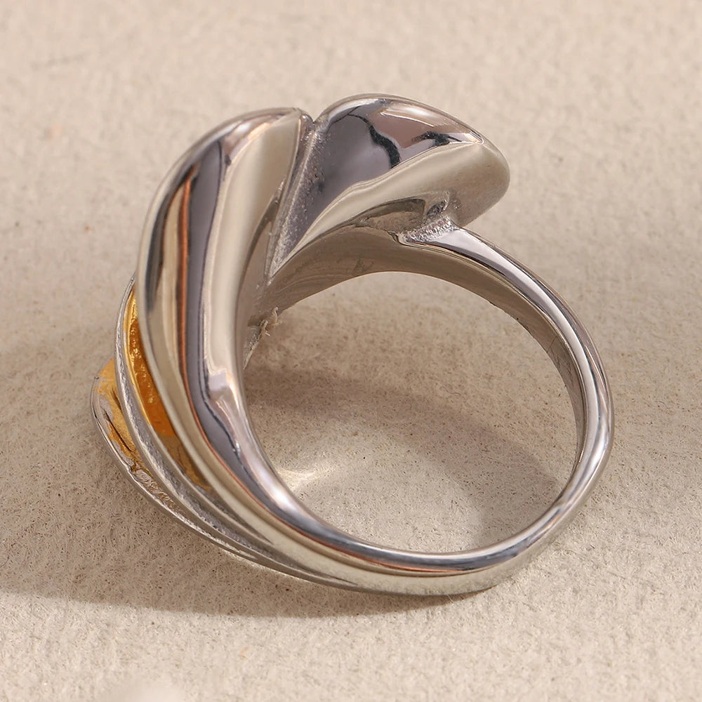 MamacitaSlay 316L Stainless Steel Two Tone Petal Ring Party Waterproof Jewelry Women's Elegant 18K Gold Plated Ring Gift 2025