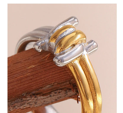MamacitaSlay 316L Stainless Steel Mixed Color Knot Shaped Hollow Ring 2025 New Trend Waterproof Ring Women's Creative Cool Ring