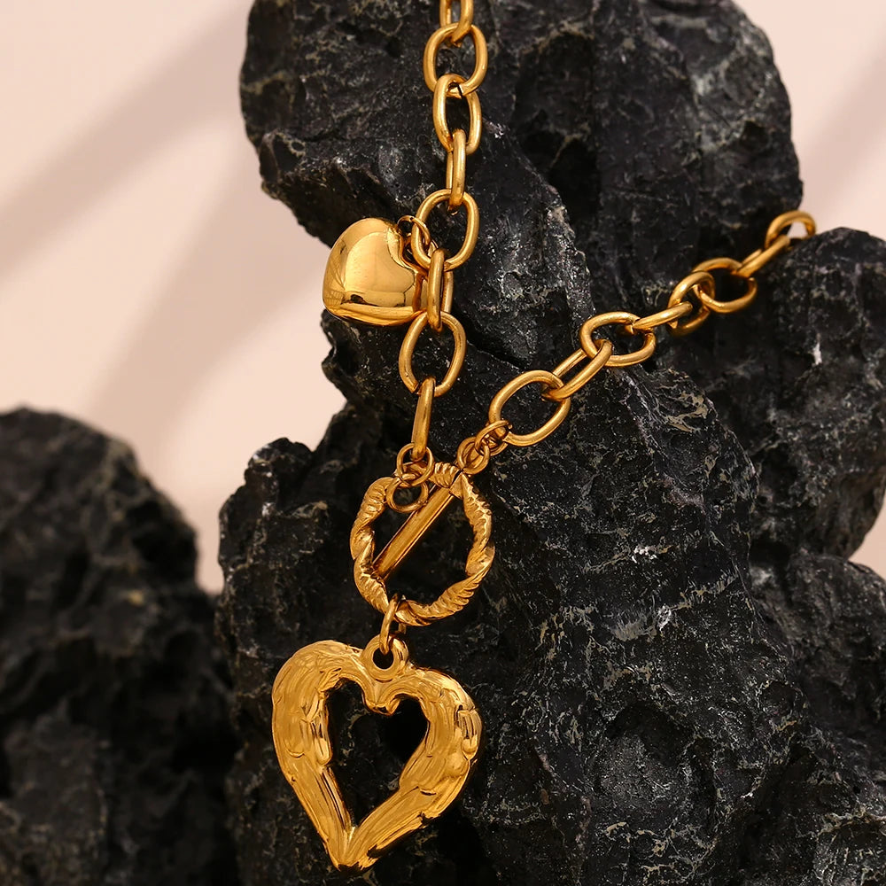 MamacitaSlay 18K Gold Plated Stainless Steel OT Buckle Heart Pendant Necklace Party Creative Waterproof Jewelry High Quality