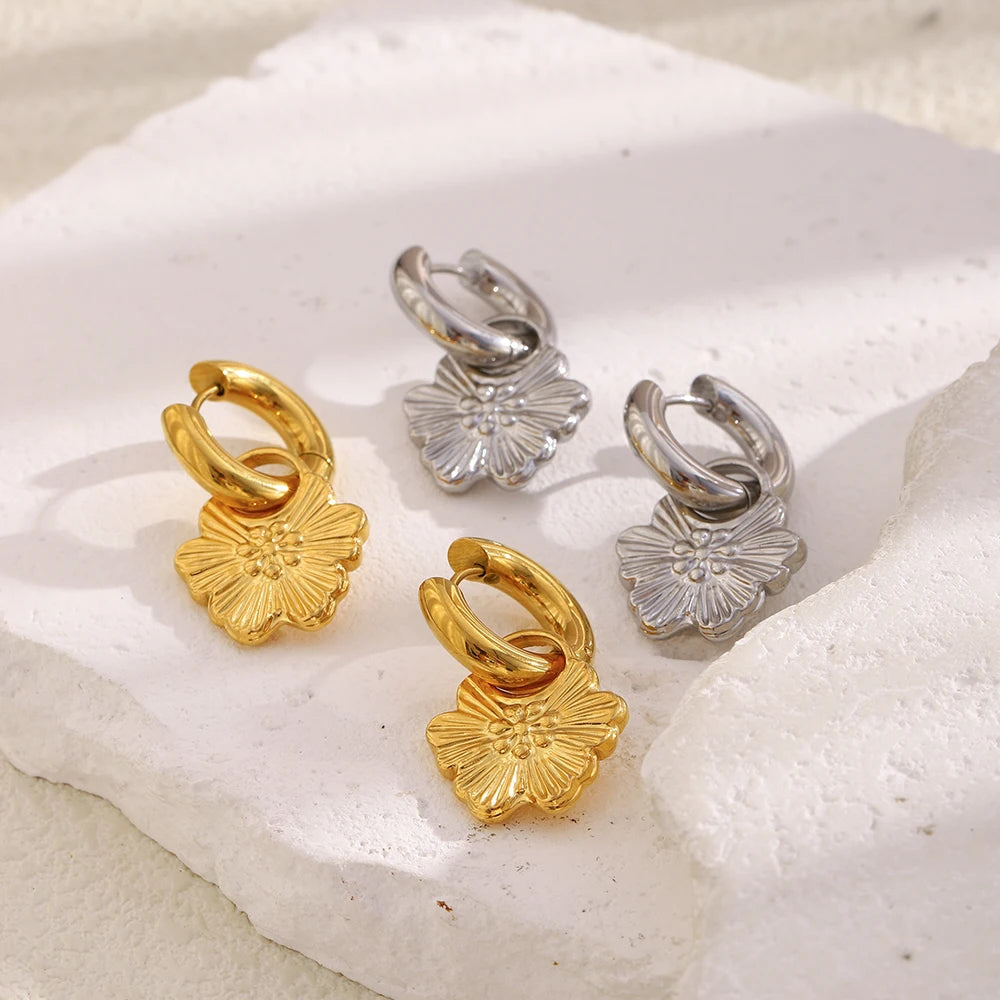 MamacitaSlay 316L Stainless Steel Flower Hoop Earrings 18K Gold Plated Waterproof Jewelry Women's Elegant Statement Earrings
