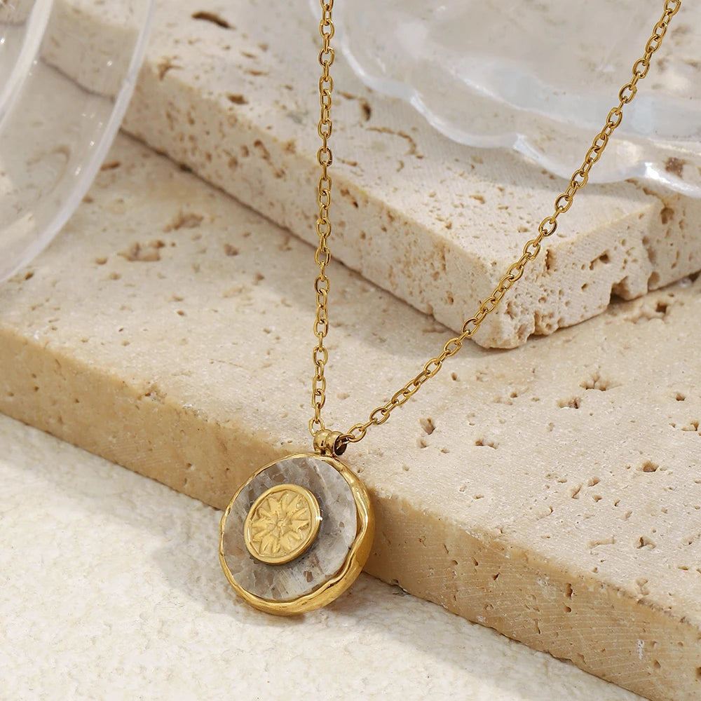 MamacitaSlay 316L Stainless Steel Marble Round Sun Necklace 18K Gold Plated Waterproof Jewelry Women's Minimalist Retro Necklace