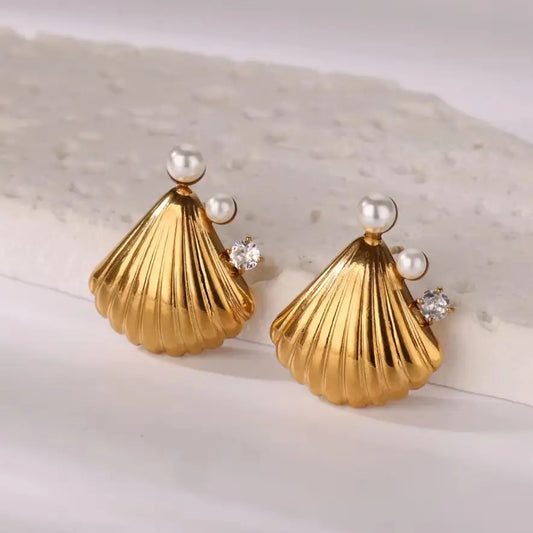 Zircon Pearl Shell Stud Earring