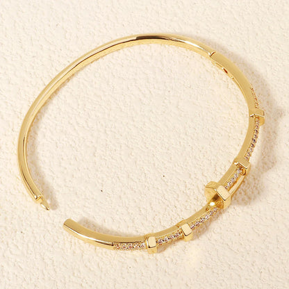 DazzleAura Crystal Bracelet