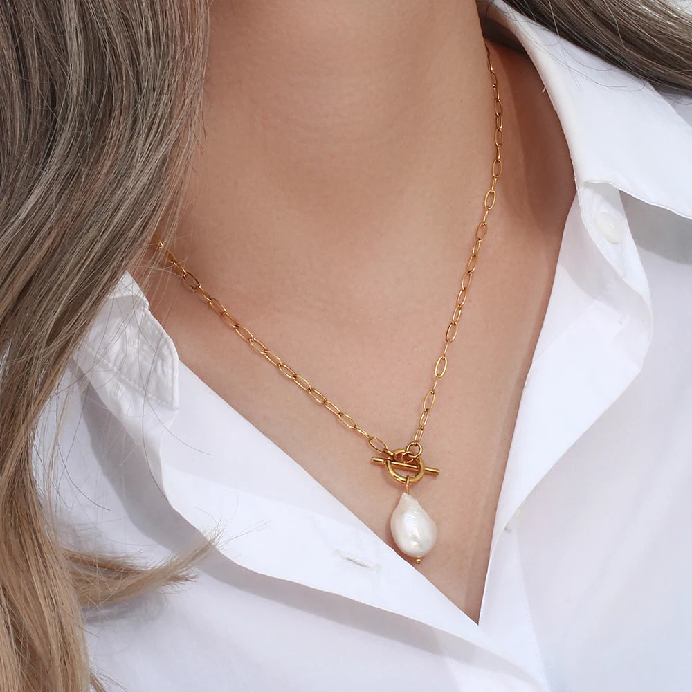 MamacitaSlay Elegant Baroque Freshwater Pearl Pendant Necklace OT Buckle 18K Gold Plated Waterproof Stainless Steel Necklace