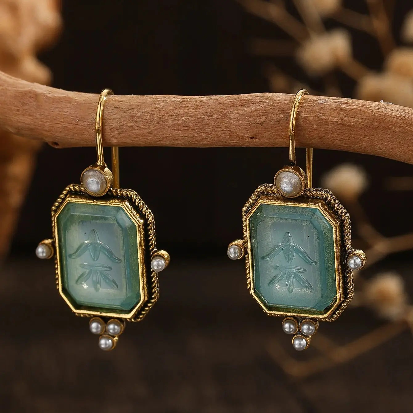 Elegant Vintage Geometric Pearl Pendant Drop Earrings