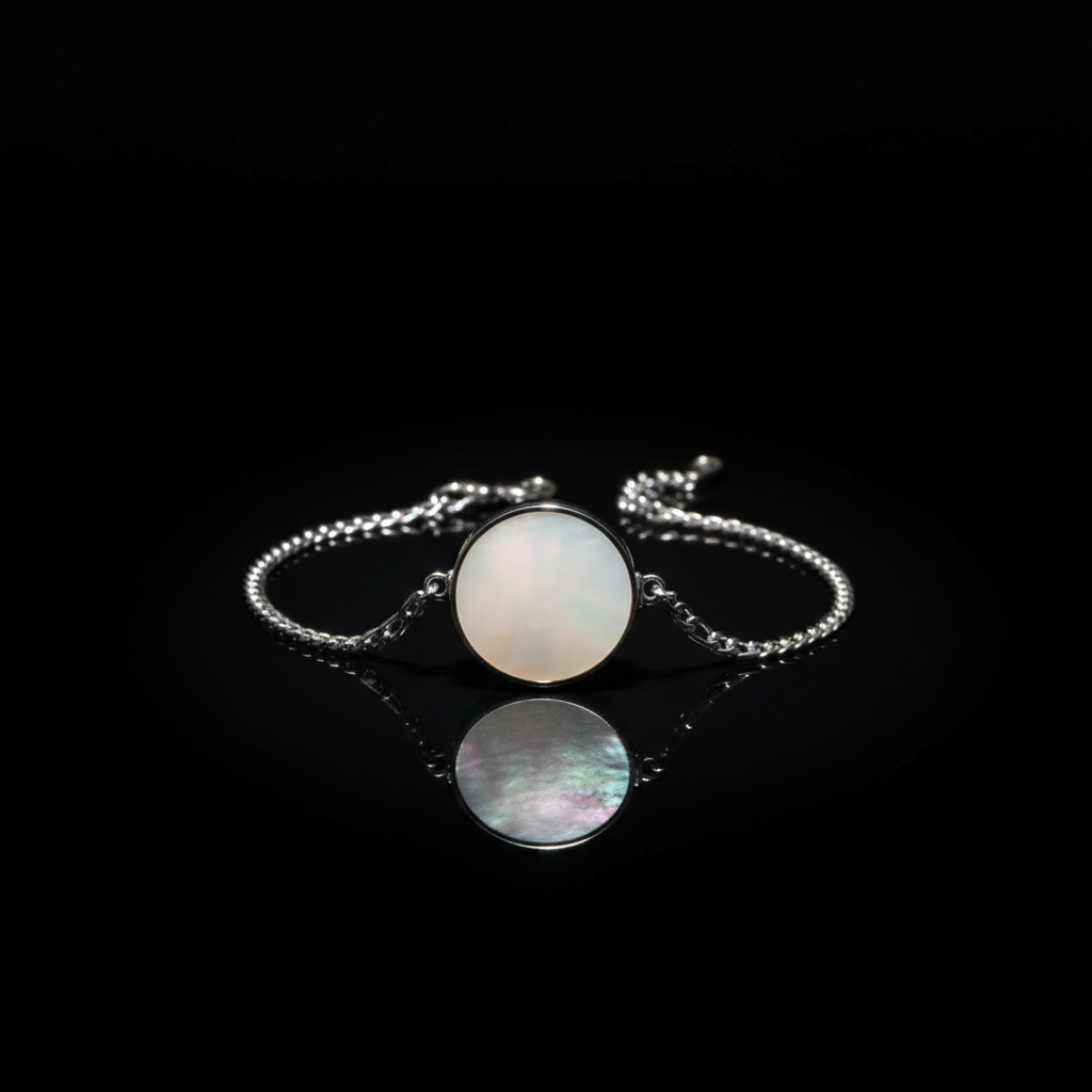 Chic Mother of Pearl Locket Bracelet