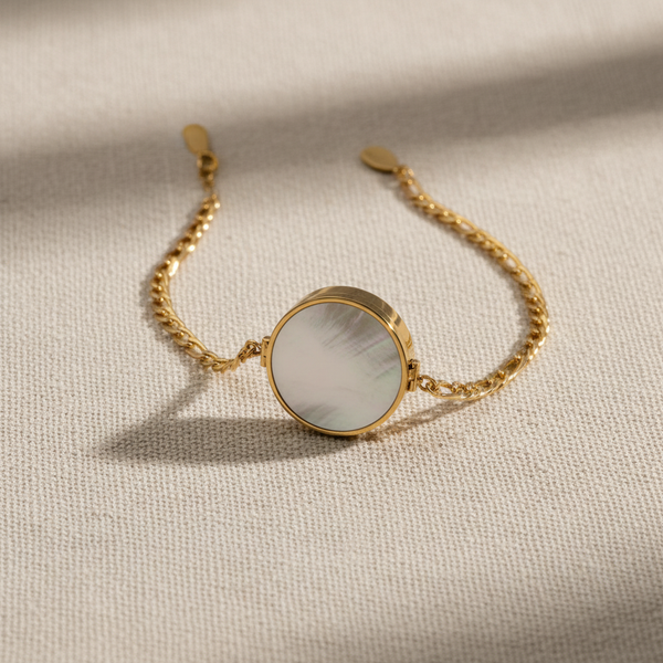 Chic Mother of Pearl Locket Bracelet