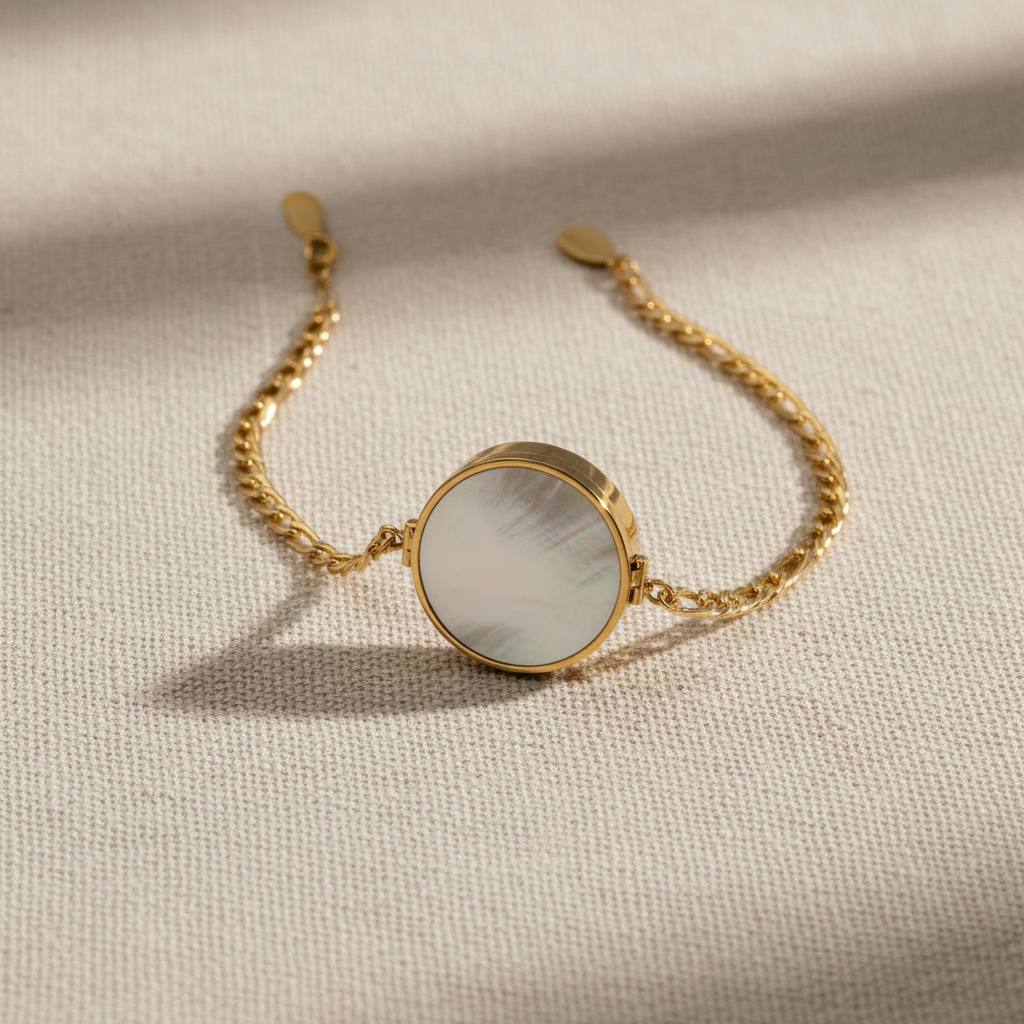 Chic Mother of Pearl Locket Bracelet